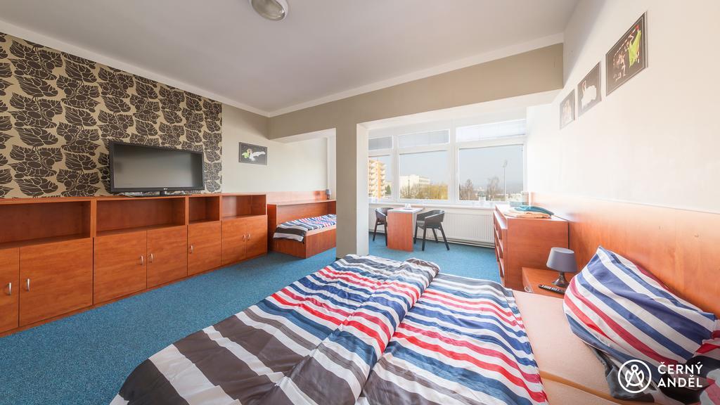 Cerny Andel Otel Most Dış mekan fotoğraf